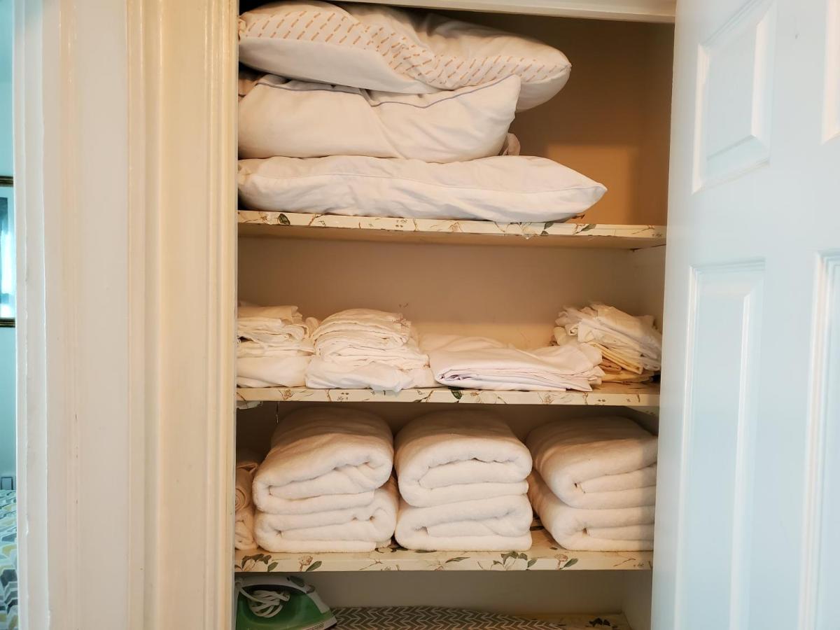 6 Minutes From The Falls! Spacious 2Nd Floor Apartment Sleeps 5 나이아가라폴스 외부 사진