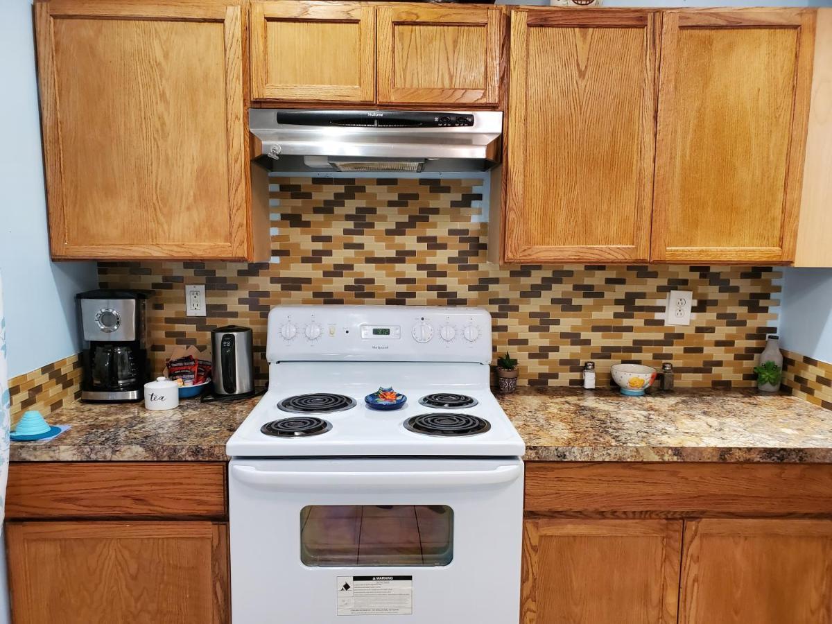 6 Minutes From The Falls! Spacious 2Nd Floor Apartment Sleeps 5 나이아가라폴스 외부 사진